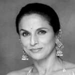 Shobha De